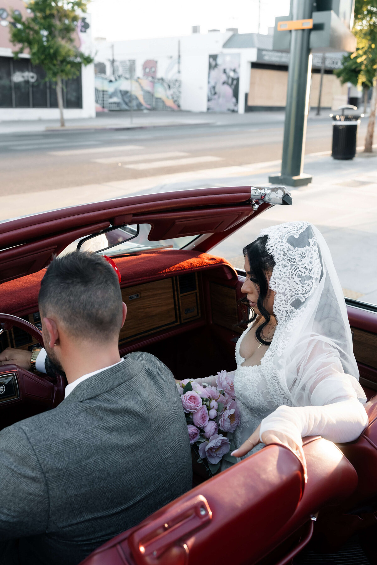 6_riskyexposure_las-vegas-elopement-photography