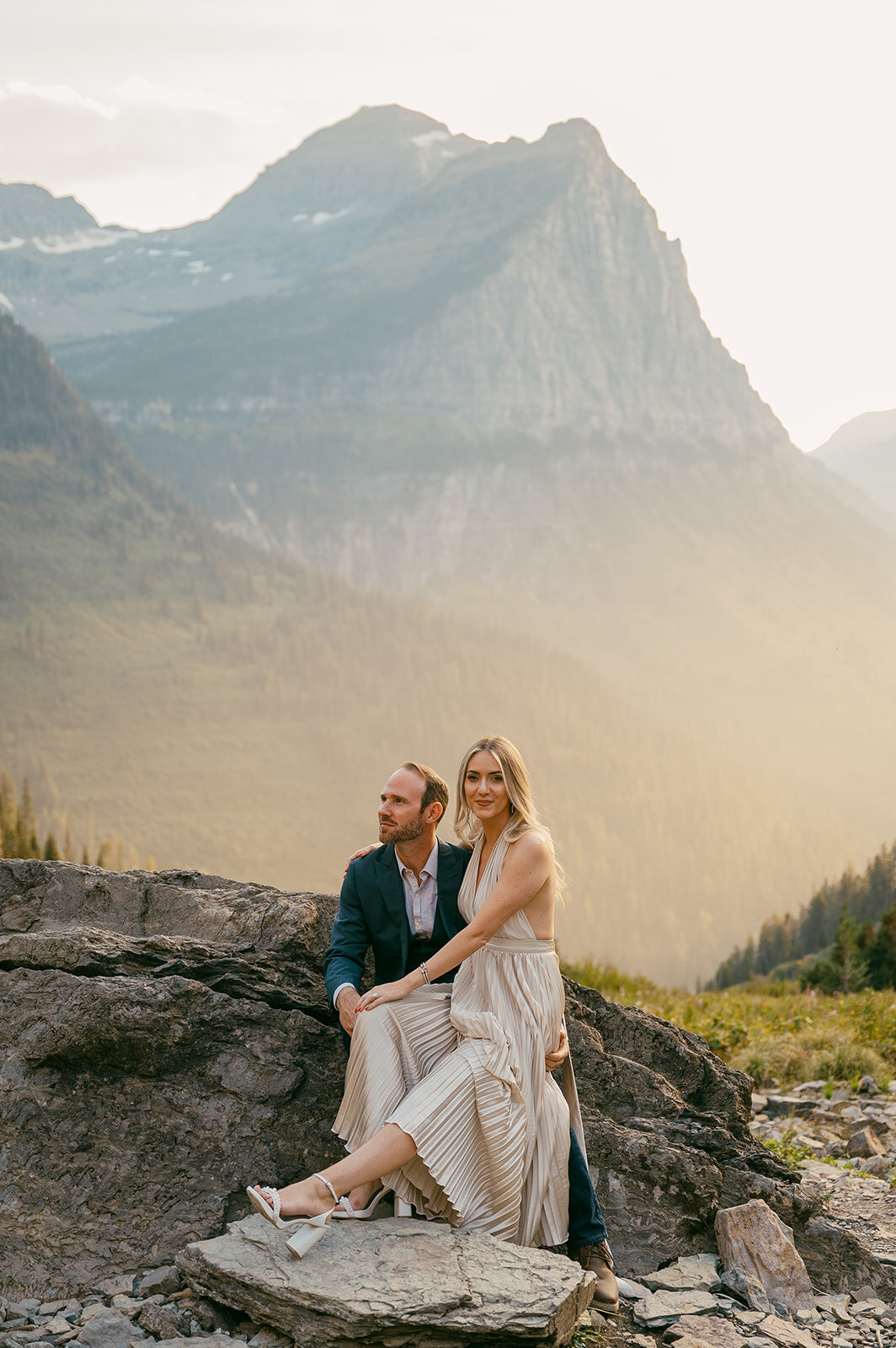 vintage-hollywood-glacier-national-park-elopement-presley-gray-photo1354