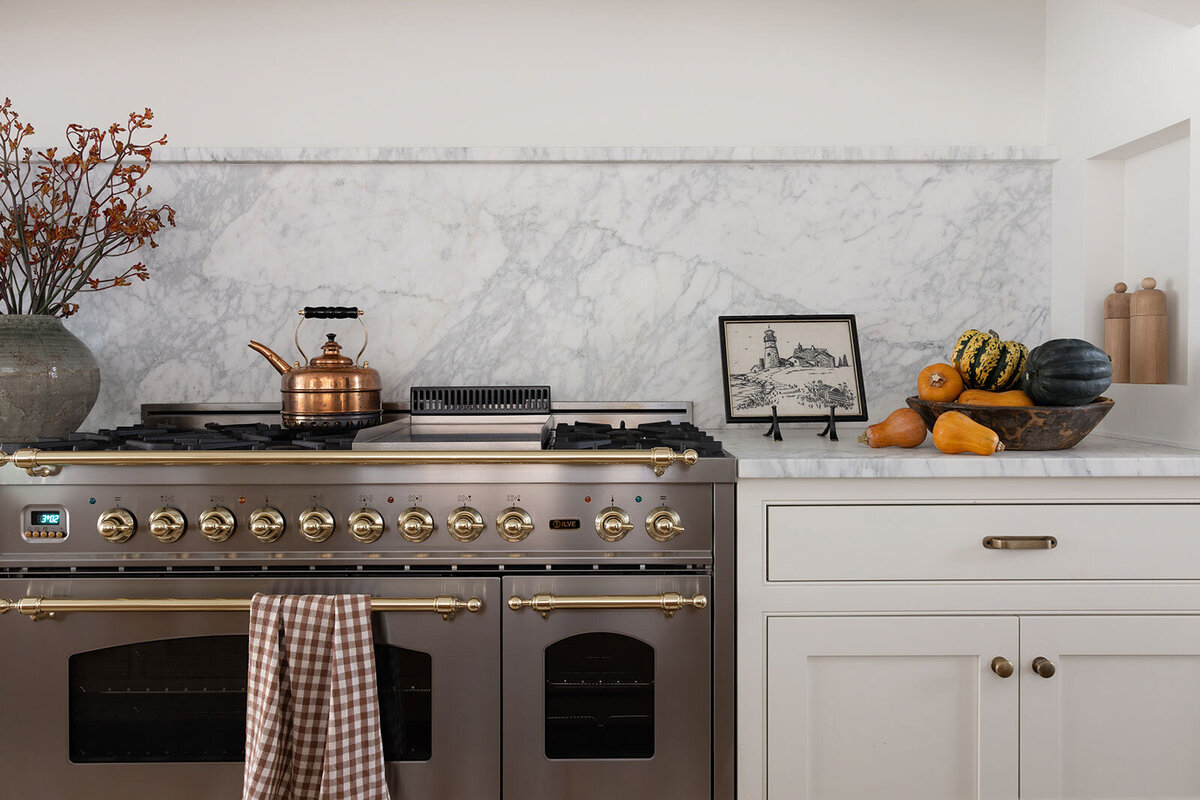 SIL & PARK - Beach Cliff Boulevard_Cleveland Interior Designer - Home Design Renovation Kitchen Bathroom Custom Interior - 17