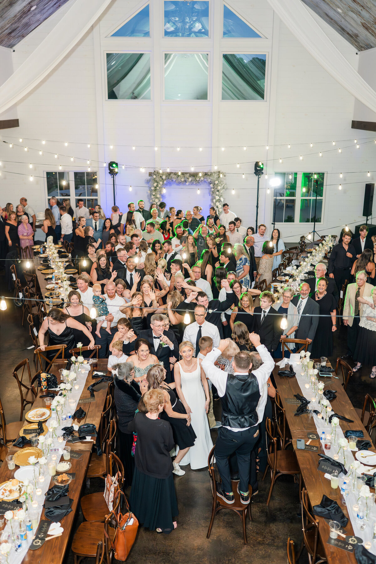 barn-at-white-oaks-wedding-murray-kentucky-132