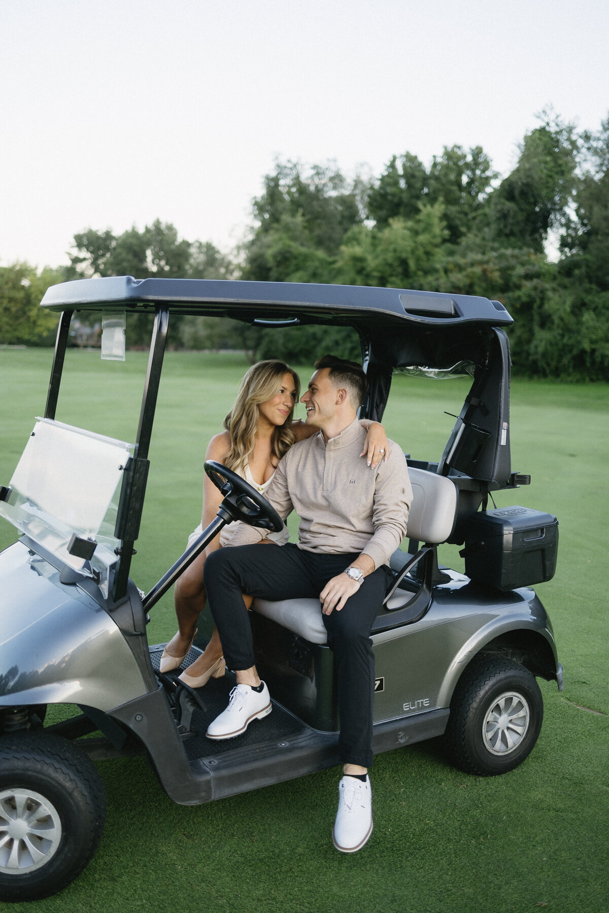 engagement-photography-at-oakhurst-country-club