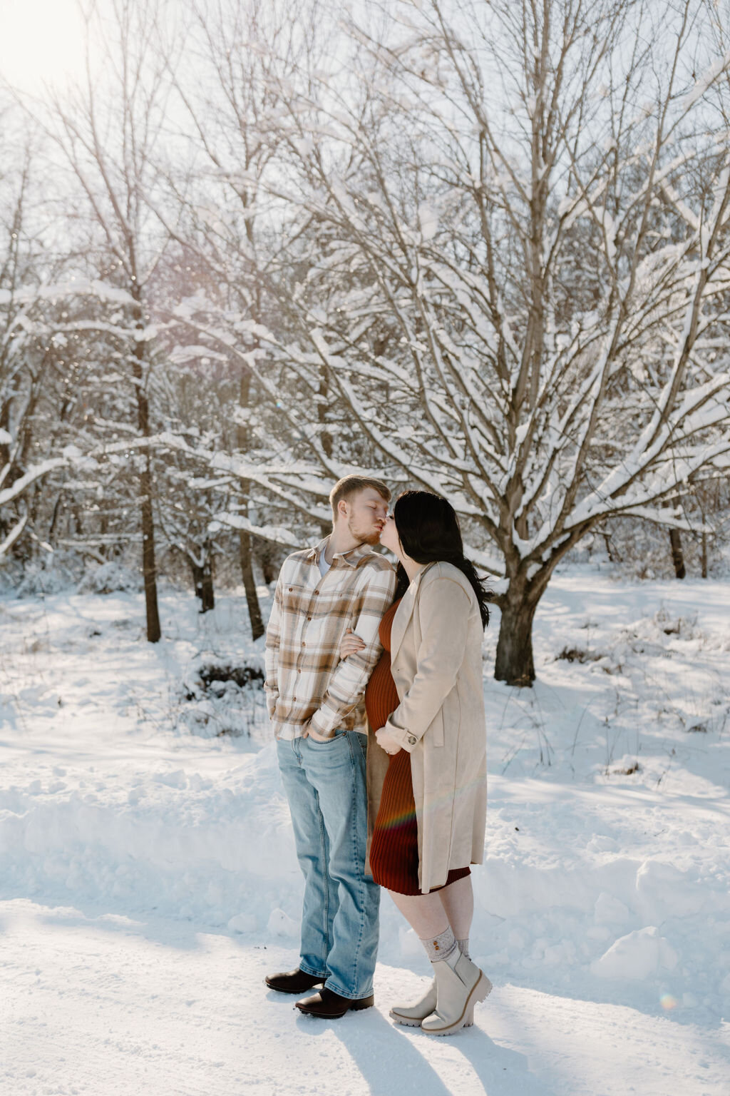 christina_ney_photography_wedding_engagement_lifestyle_photographer_dubuque_iowa_wedding_planning_assistance_adventurous_bold_laidback Family Photography30