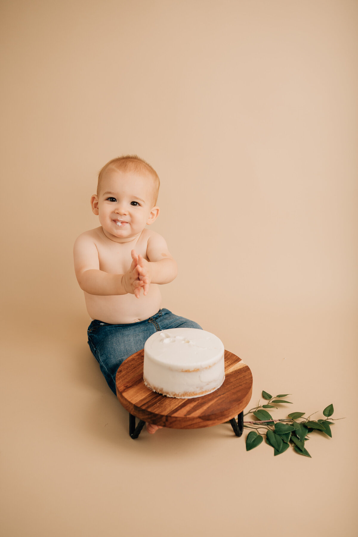Canton CT Cake Smash Photographer | Connecticut First Birthday Photography-6