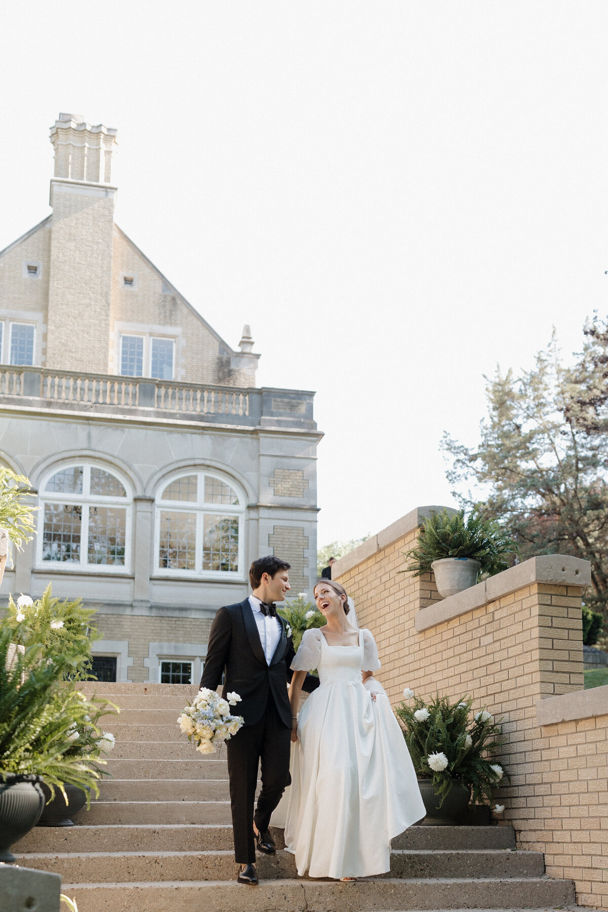 Indianapolis wedding photography venue exterior photo
