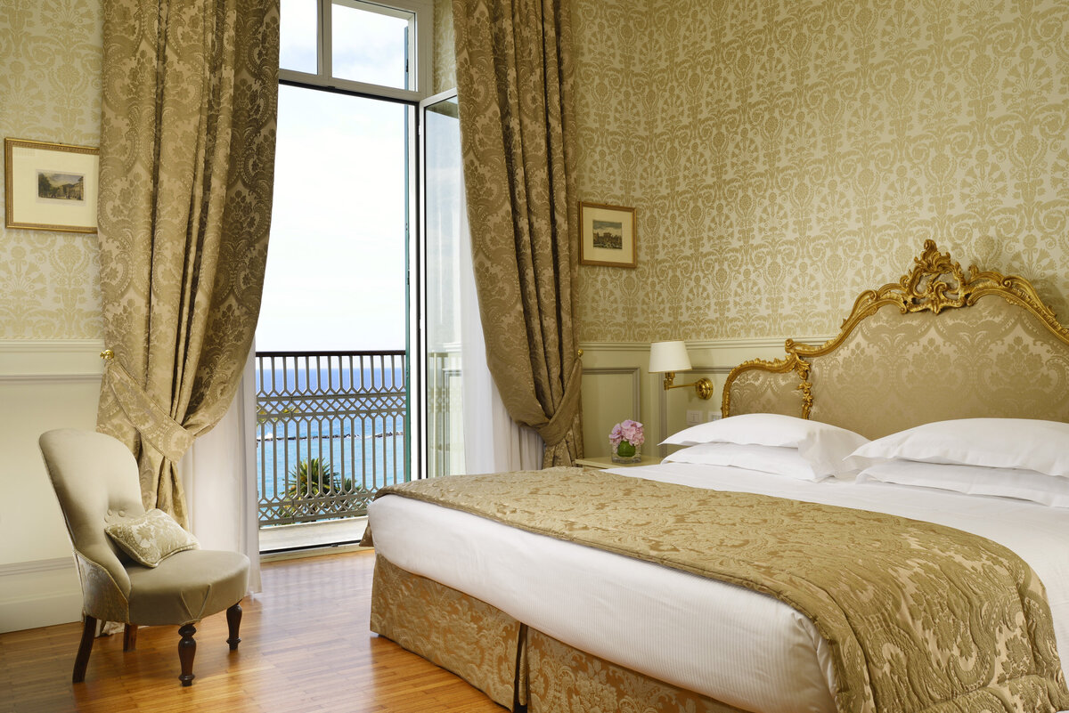 Waterstone - Royal Hotel Sanremo - Sanremo - Luxury Boutique Hotel - 34 Suite Mafalda bedroom