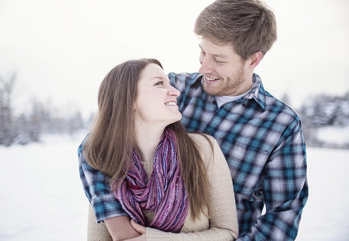 engaged couple engagement photos