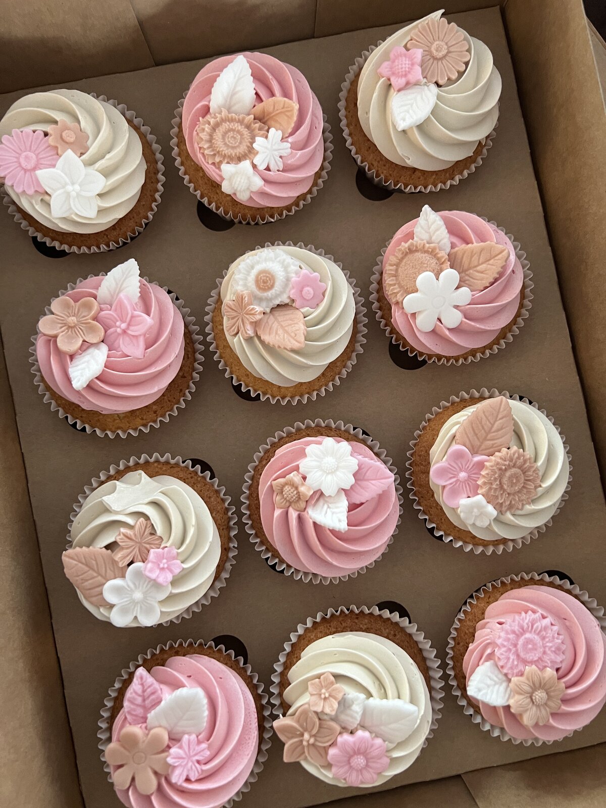 OLaLa Cakes & Cupcakes