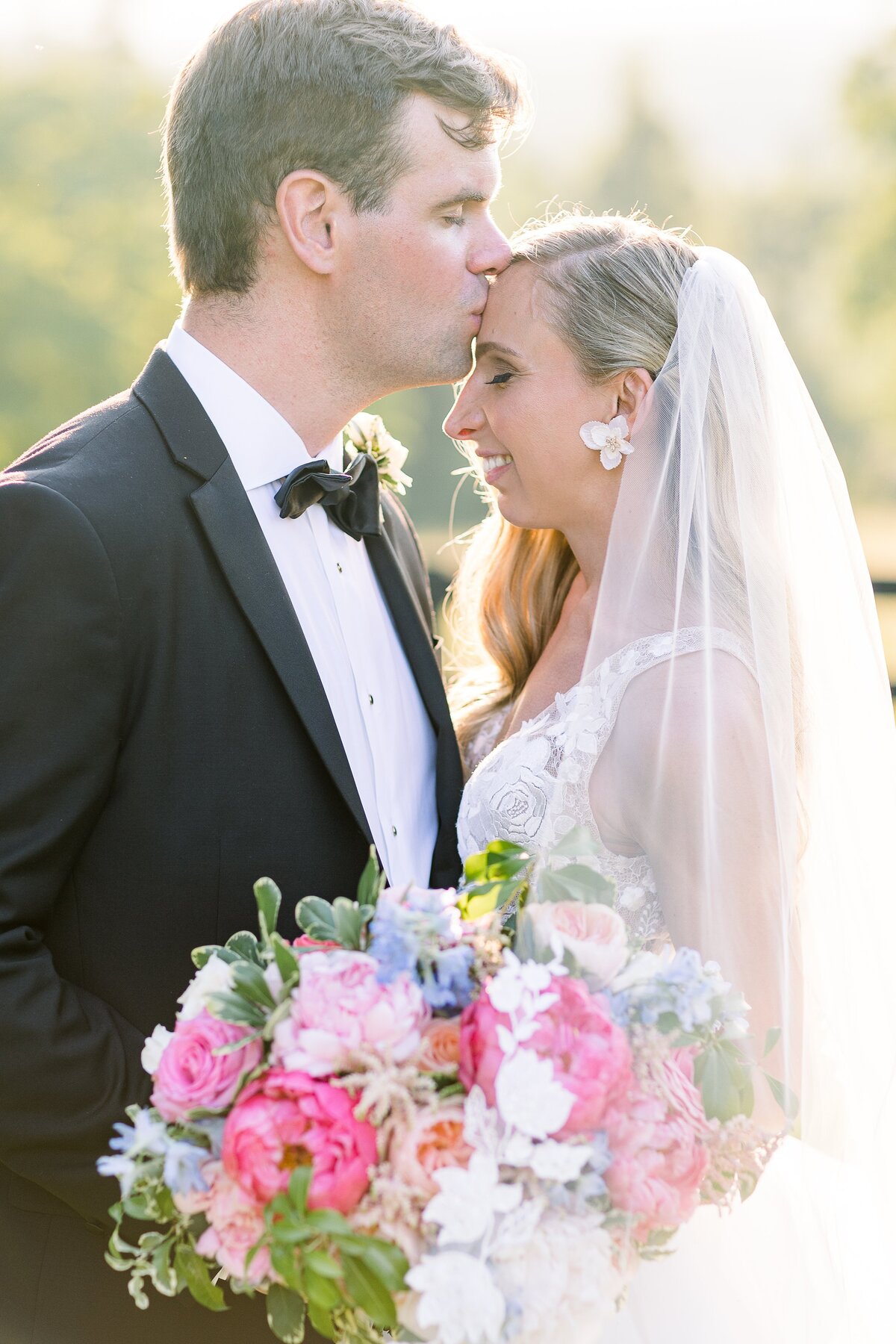 the-oak-barn-at-loyalty-virginia-wedding-photographer_0076