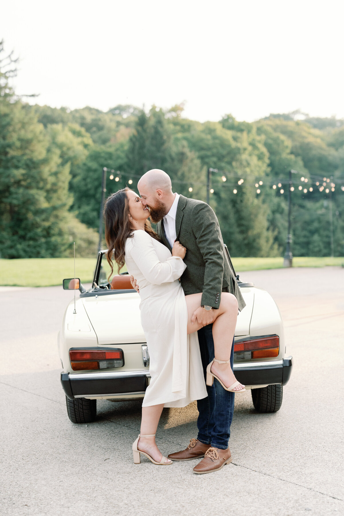 A+K Felt Mansion Engagement Session 1