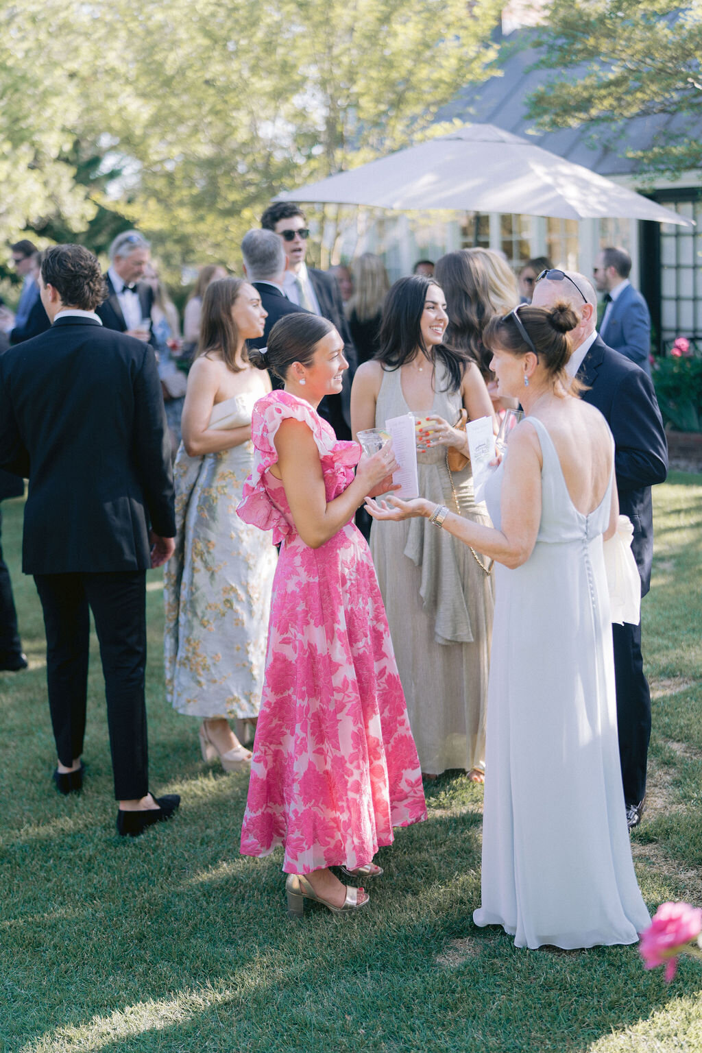 NikkiSanterre_EastCoastLuxuryWeddingPhotographer_CliftonInnWedding_Sky&Ryan-635