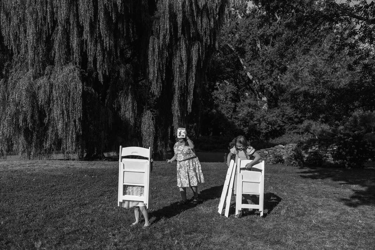 luna-munn-photography-vermont-wedding-intervale-tekla-zach0381_websize