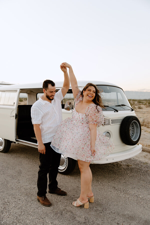 palm-springs-vw-bus-engagement_0512