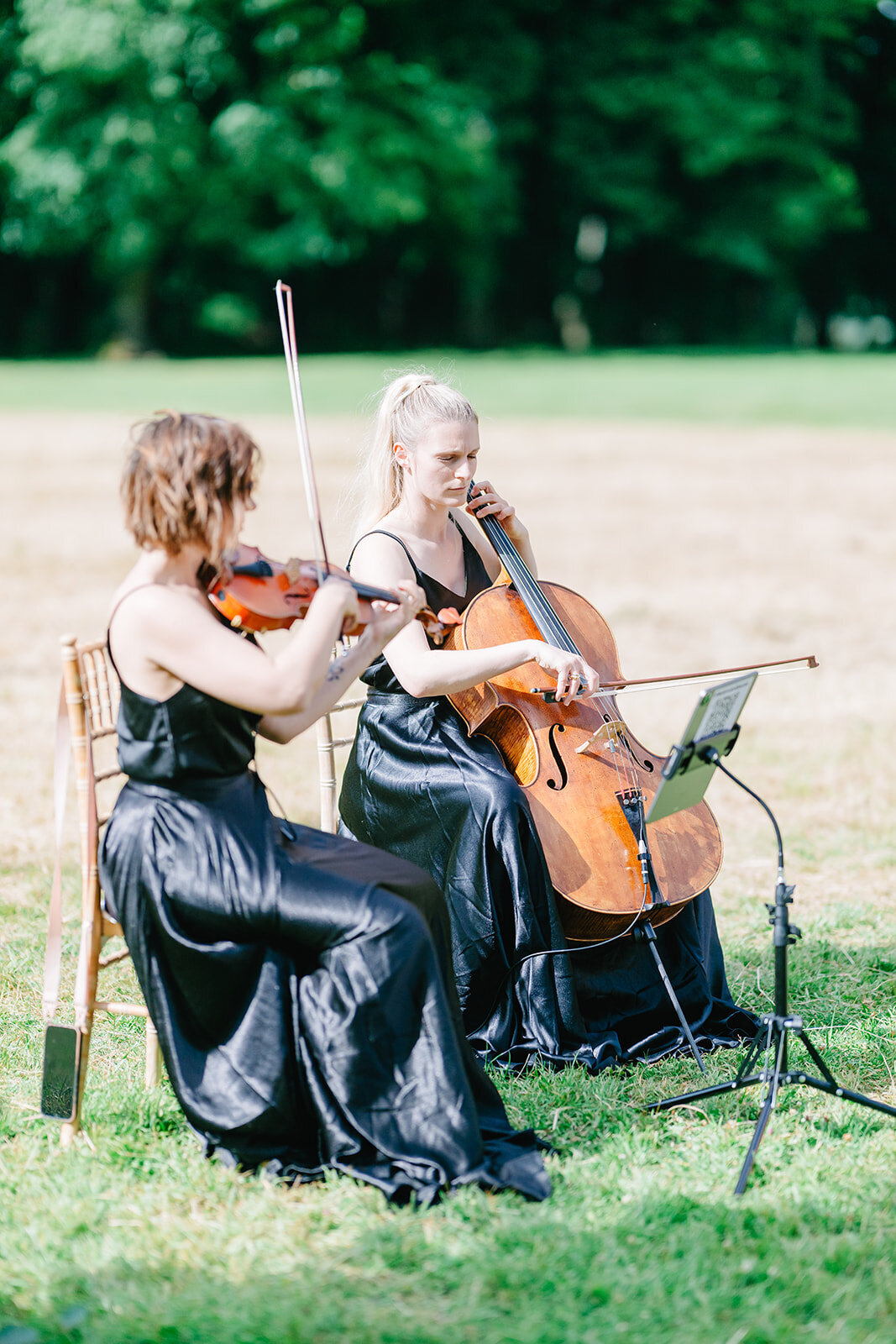 MorganeBallPhotography-Wedding-ZoeEdward-08-ChateauChamplatreux-Ceremony-9-9272