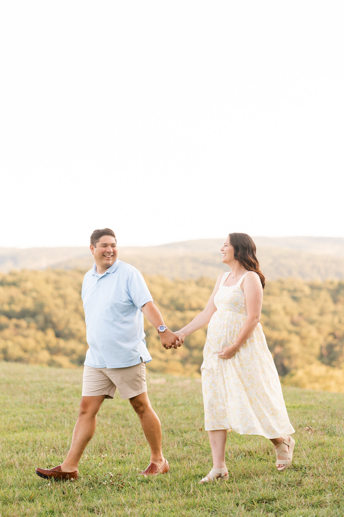 Chattanooga maternity photography session at Raccoon Mountain