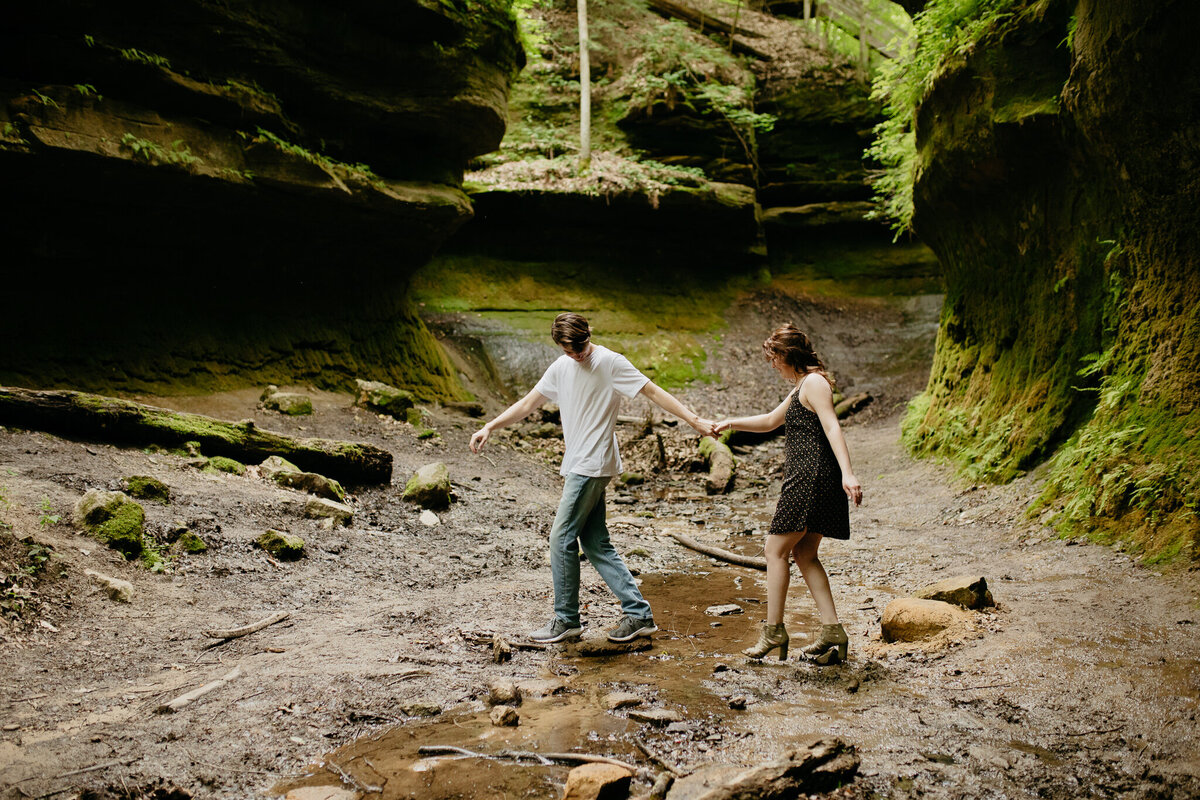 Shades-State-Park-Engagement-Indiana-SparrowSongCollective-Blog-41