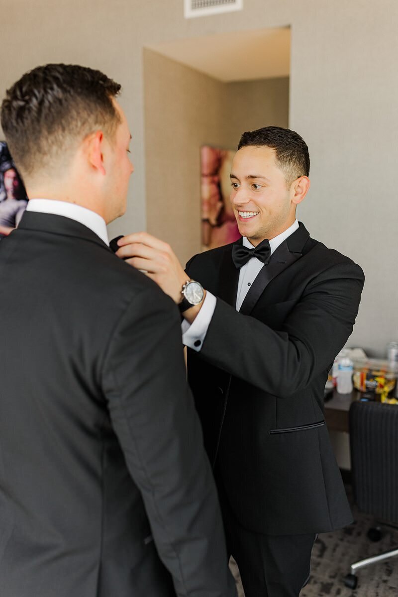 Groom and Groomsmen Getting Ready at DoubleTree, Evansville.042
