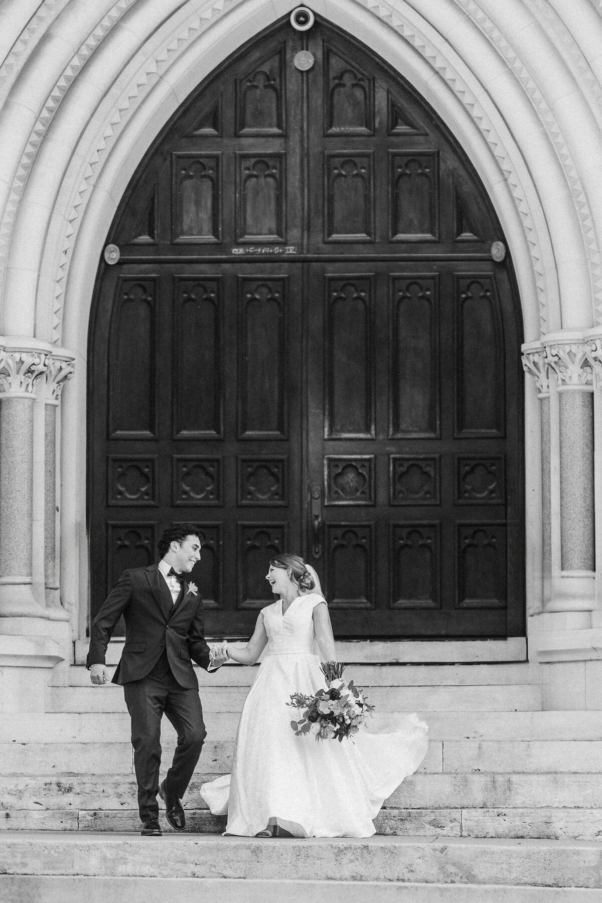 couple-runs-out-of-st-marys