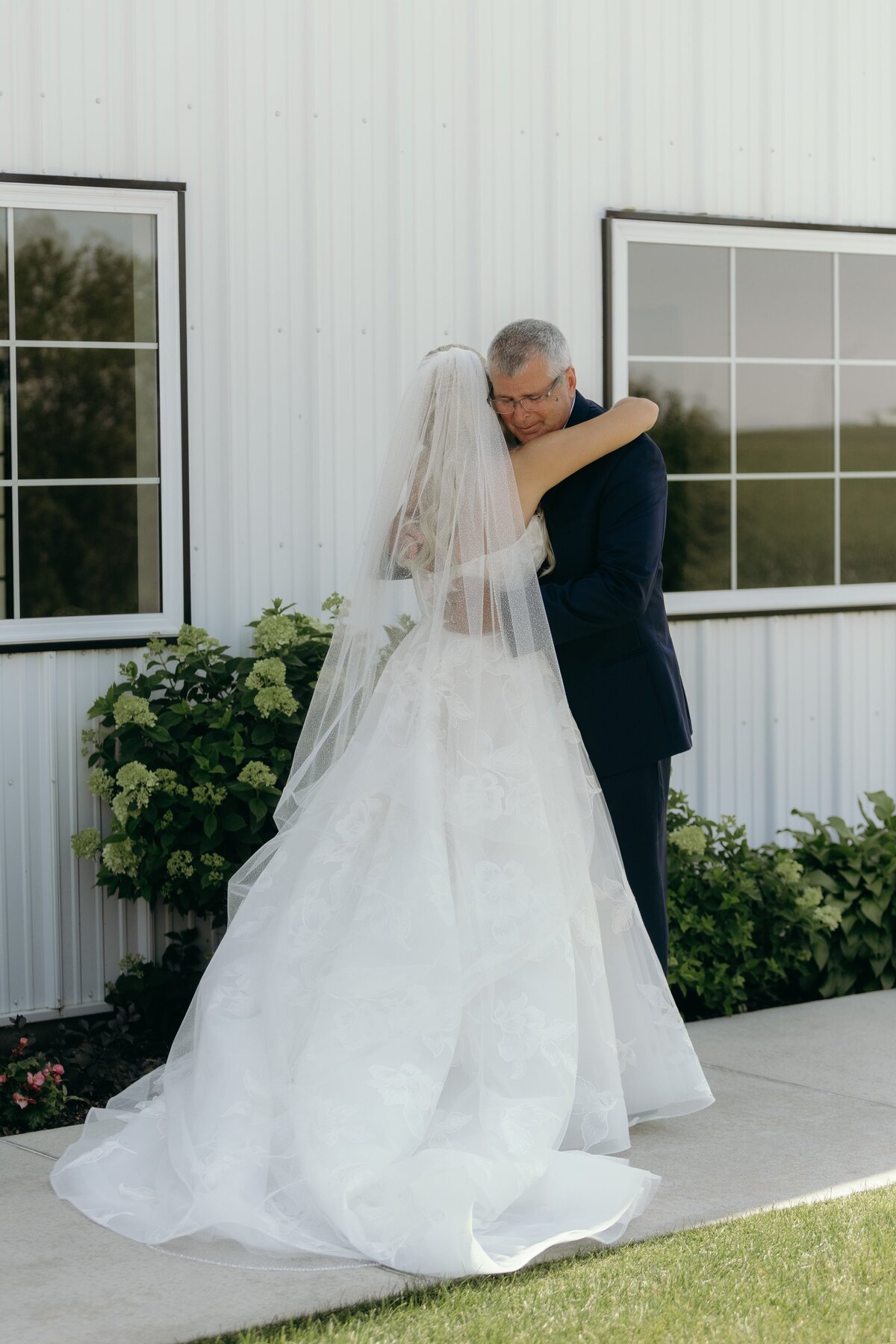 heartfelt-summer-wedding-6