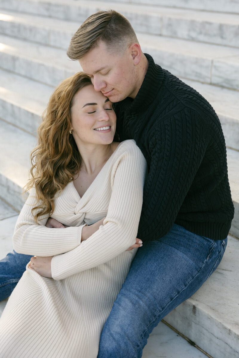 A sunrise engagement session at the Jefferson Memorial