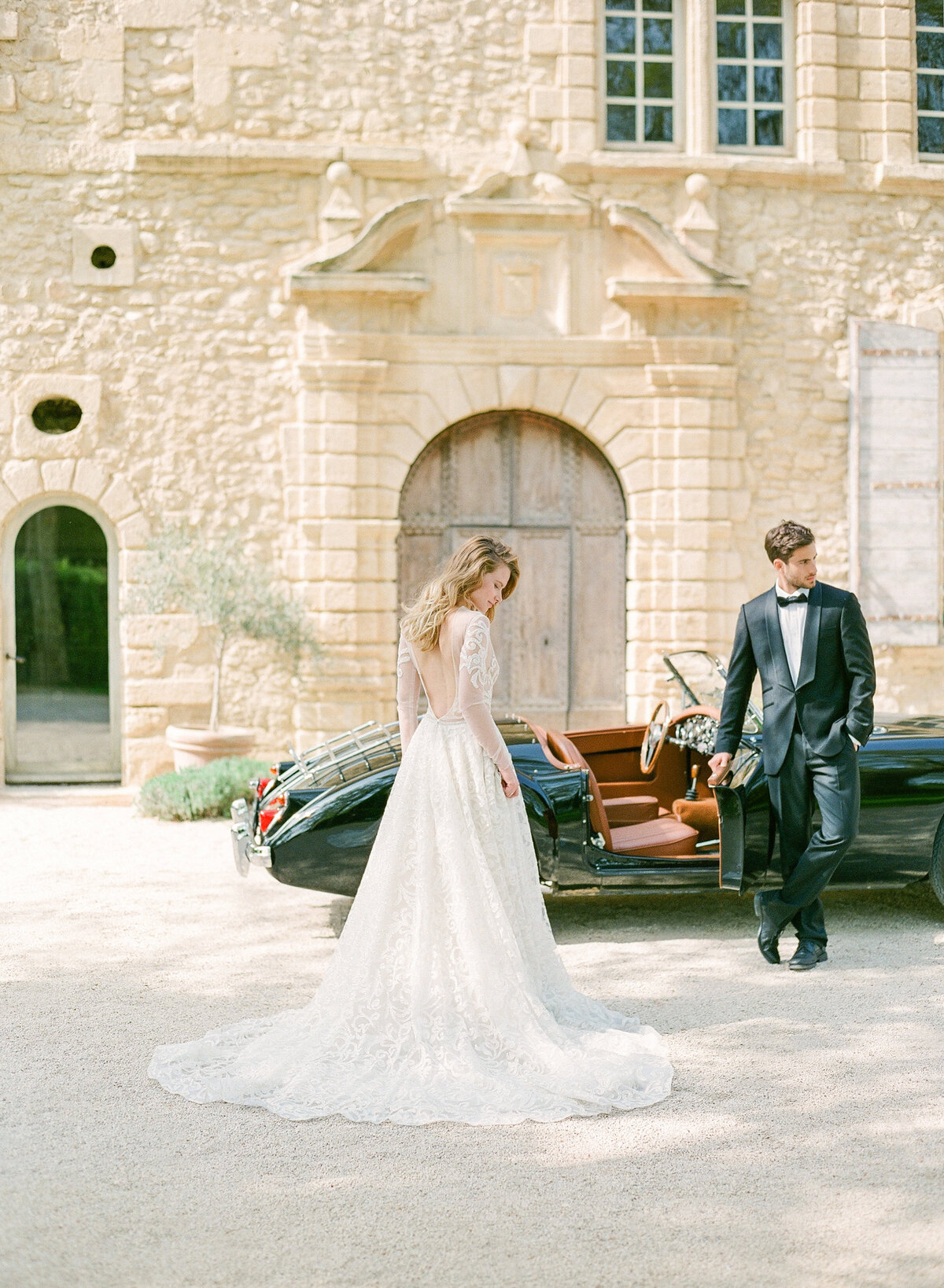 Jennifer Fox Weddings English speaking wedding planning & design agency in France crafting refined and bespoke weddings and celebrations Provence, Paris and destination Portfolio_©_Oliver_Fly_Photography_69