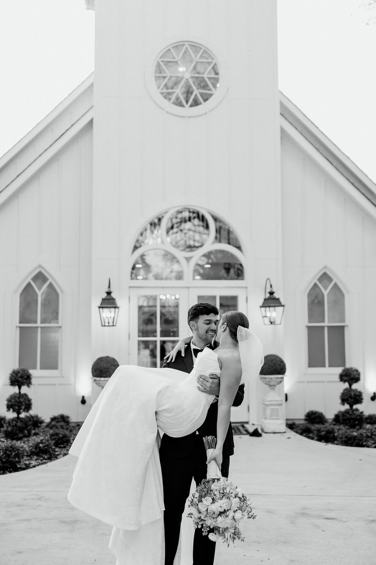 Brandi Allyse Dallas Wedding Photographer, Texas Wedding Photographer, Chicago Wedding photographer, California wedding photographer, New York wedding photographer, Fort Worth wedding photographer, Florida wedding photographer, Mexico wedding photographer