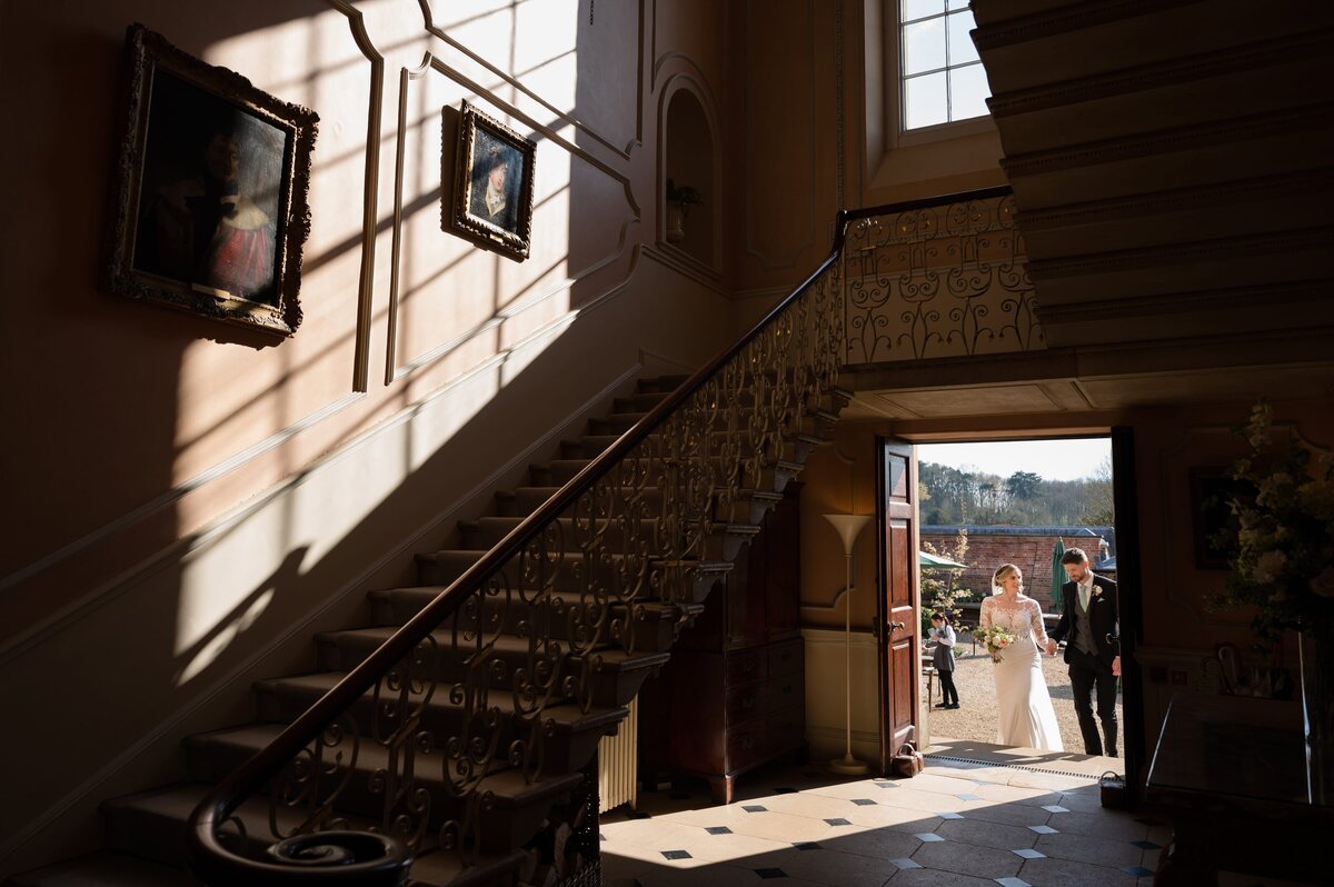Kelmarsh-Hall-wedding-photos-1078