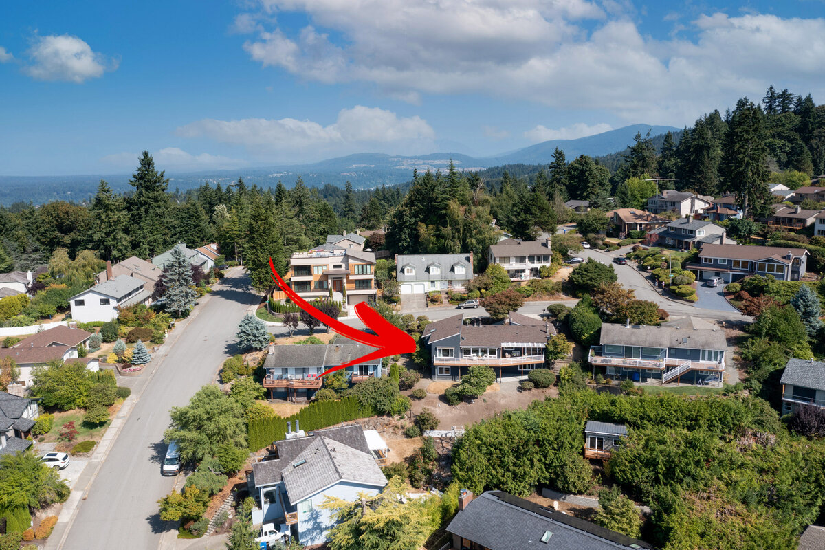 14  Aerial Photograph of Property in Bellevue by Northwest Residential Photography