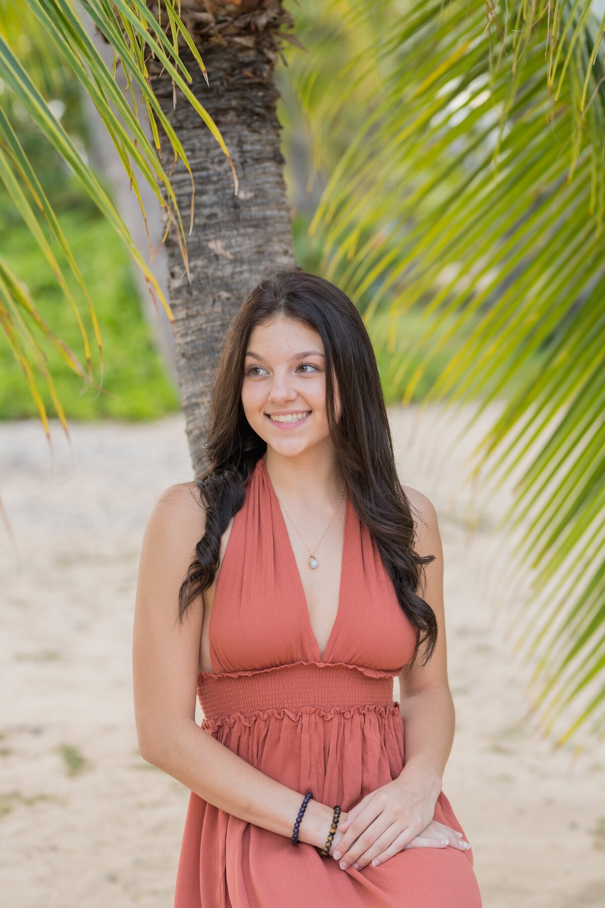 Classic Oahu senior portraits
