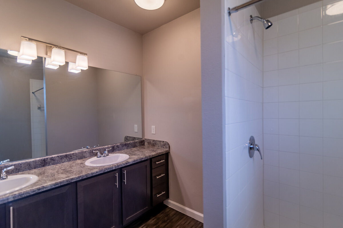 042924ATLGranite Crossing-86