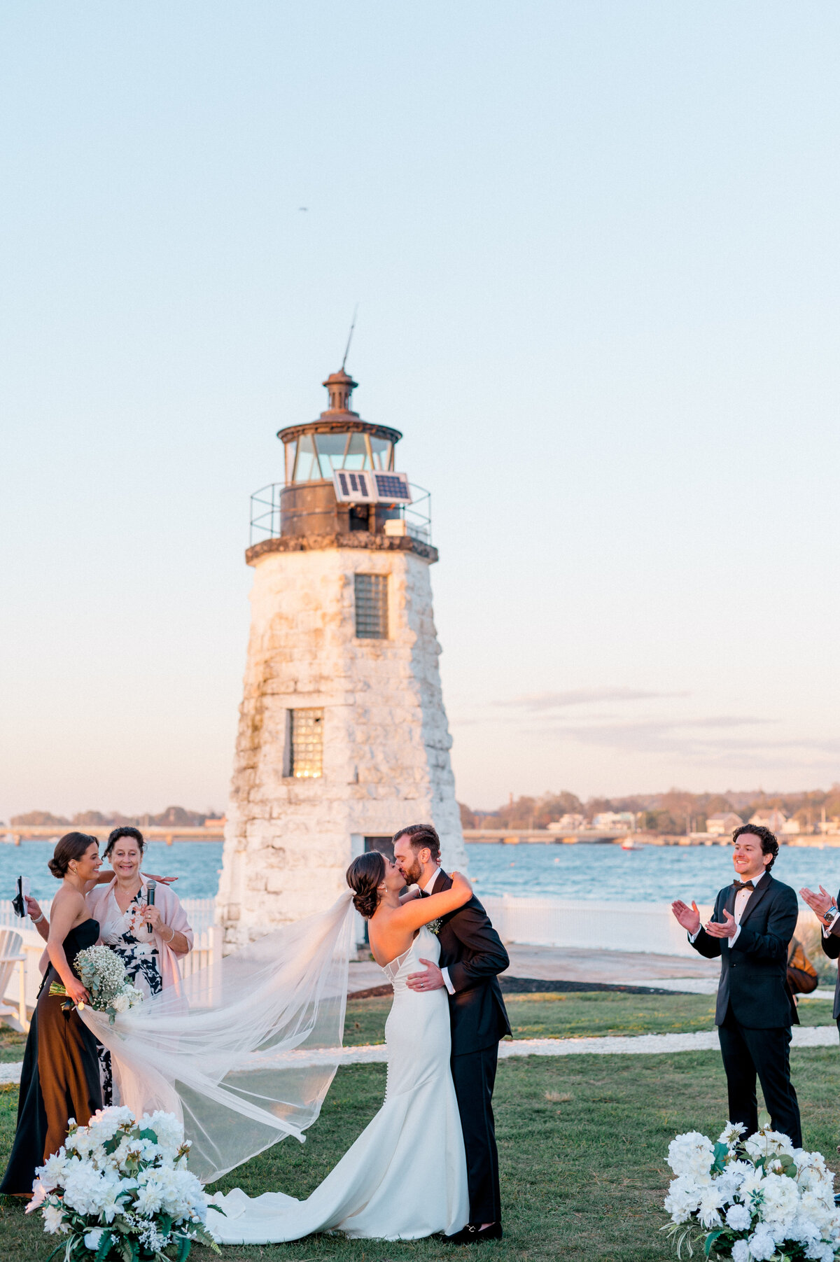 Newport-Harbor-Island-Resort-Wedding52