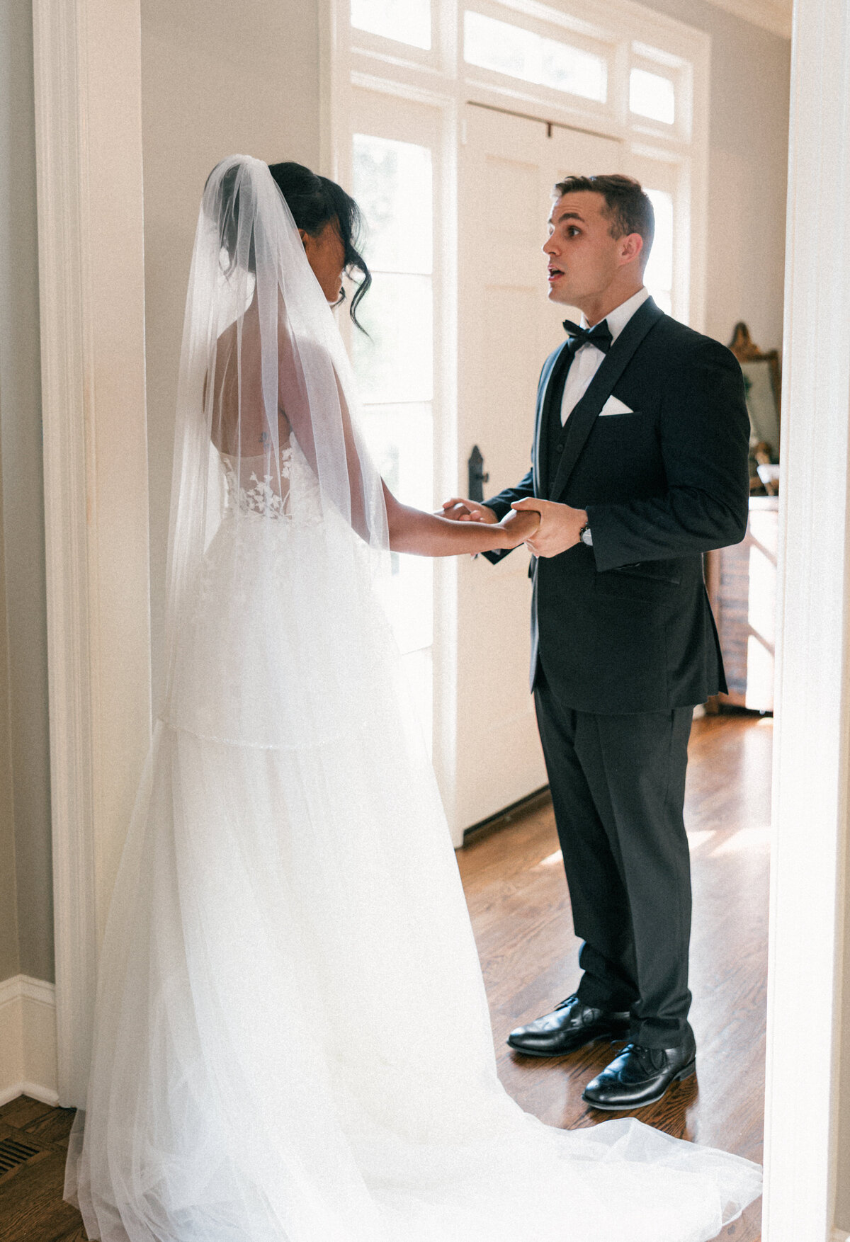 unscripted-unposed-editorial-fashion-wedding-photographer-NYC 50