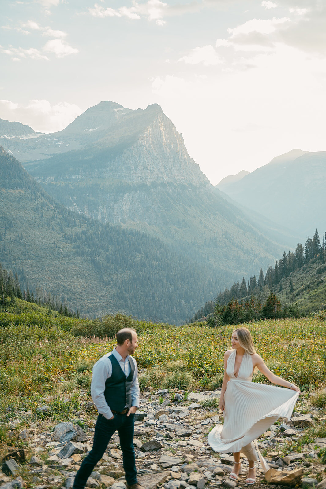 vintage-hollywood-glacier-national-park-elopement-presley-gray-photo2563