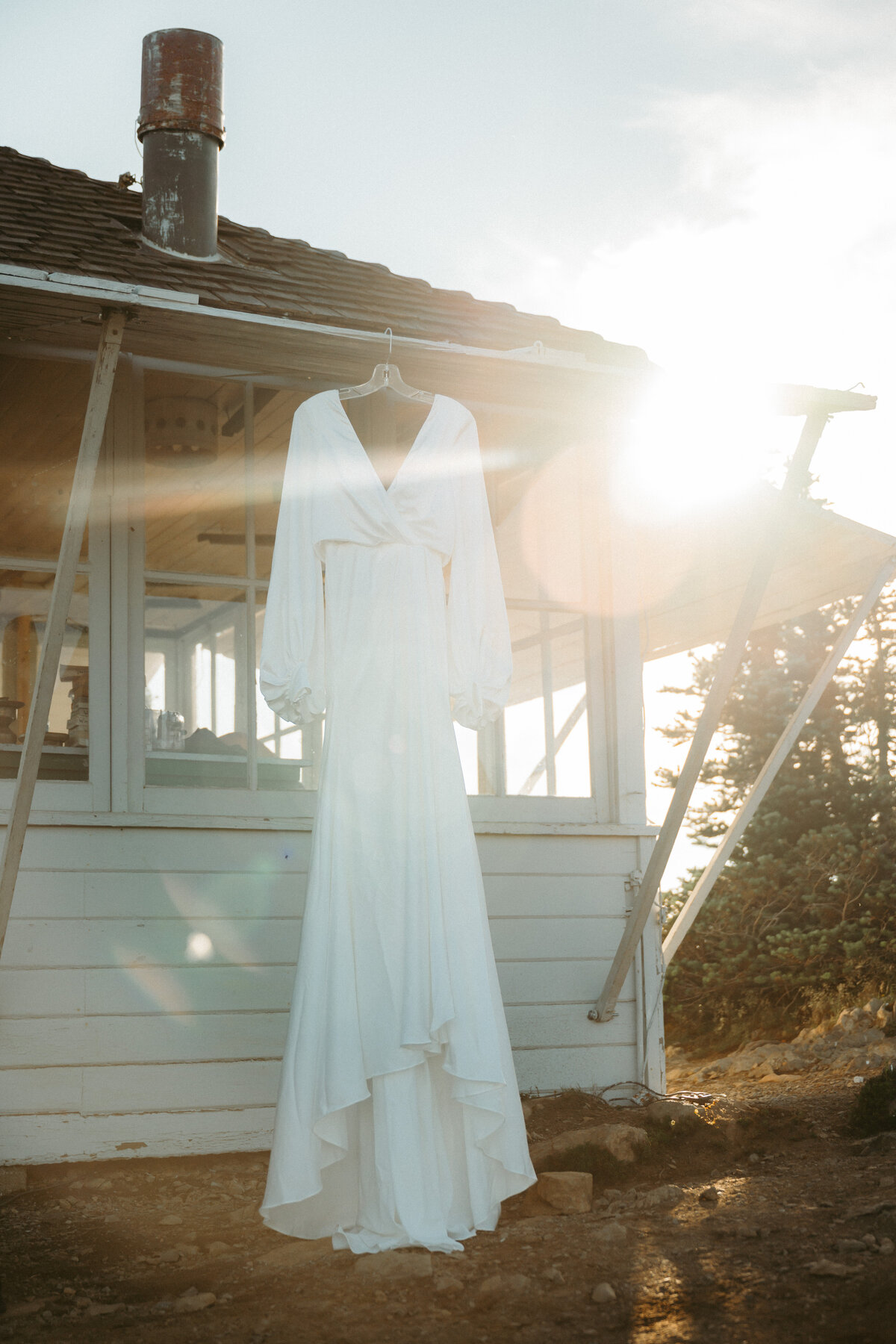 washington-mountaintop-firelookout-elopement-80