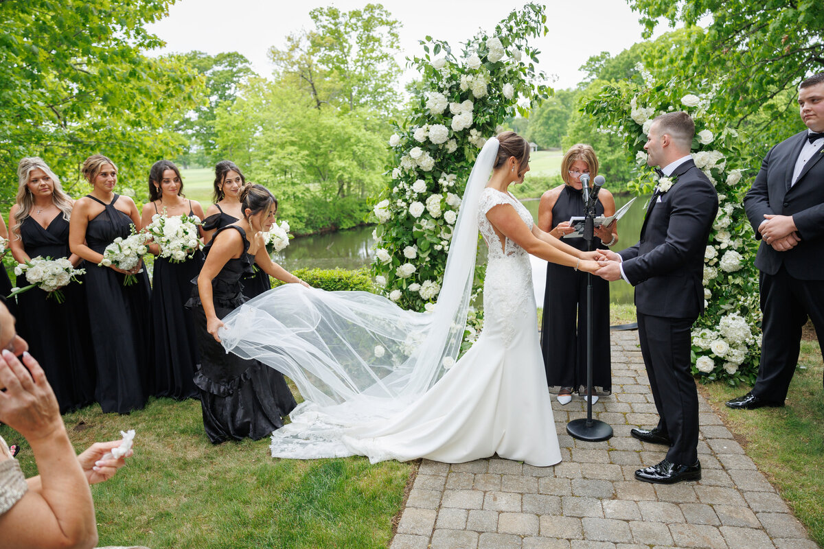 wedding-ceremony-springfield-country-club-wedding-8