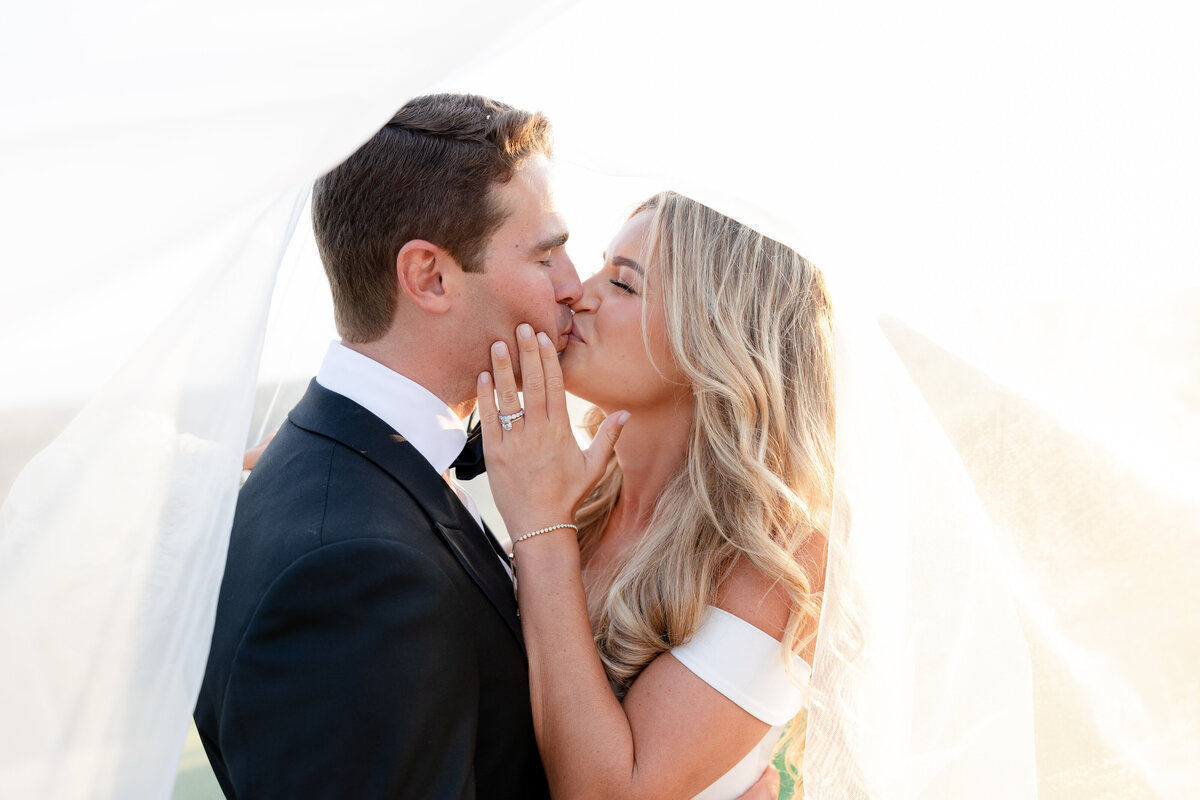 Lyra_Cullen_Wedding_Sneak_Peeks-58