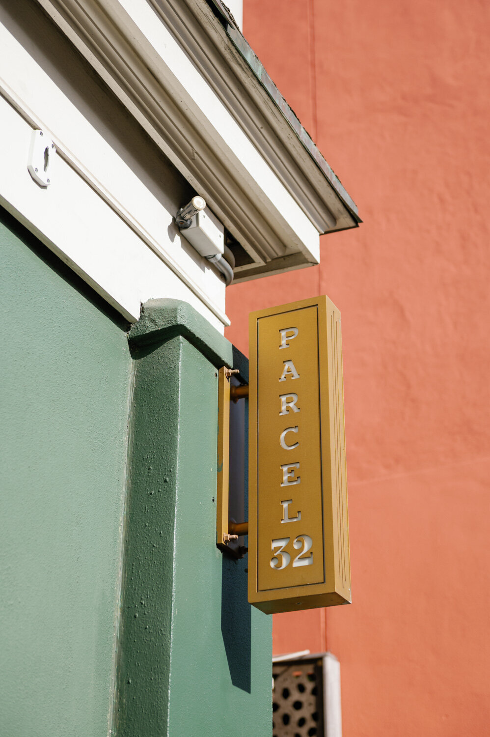 Parcel32