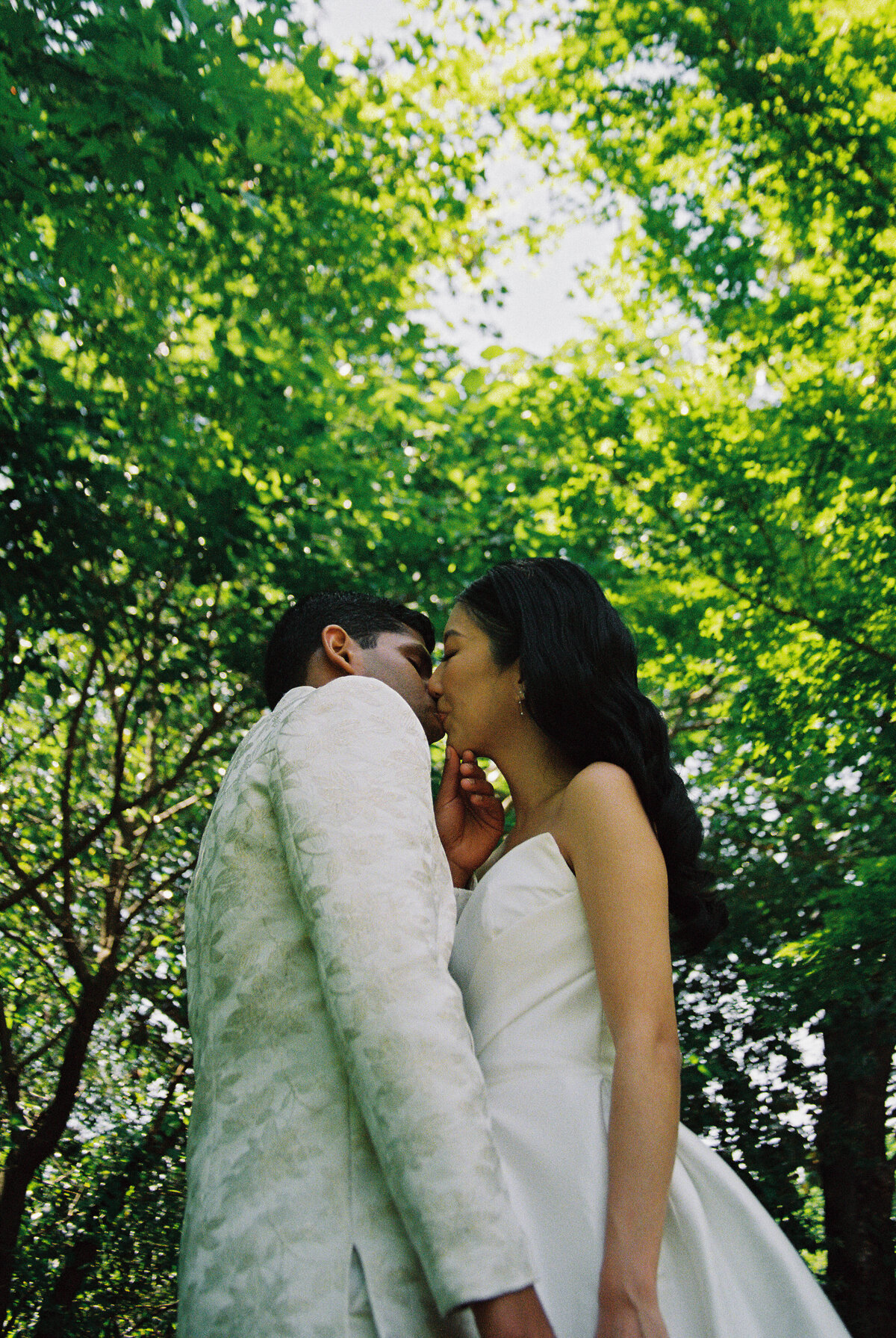 349960001075-R1-034-15A