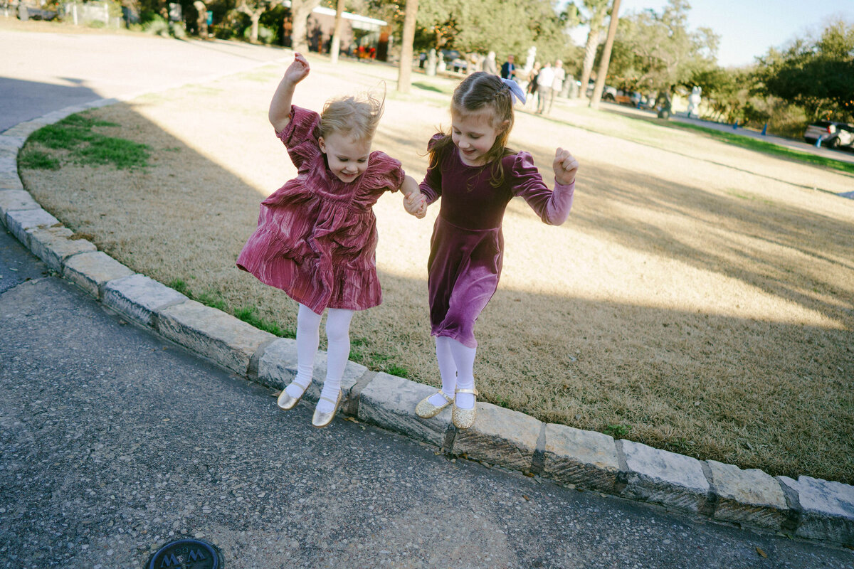 Kirby&SamWeddingPhotos_Previews_AustinWeddingPhotographer_HereafterFilms-22