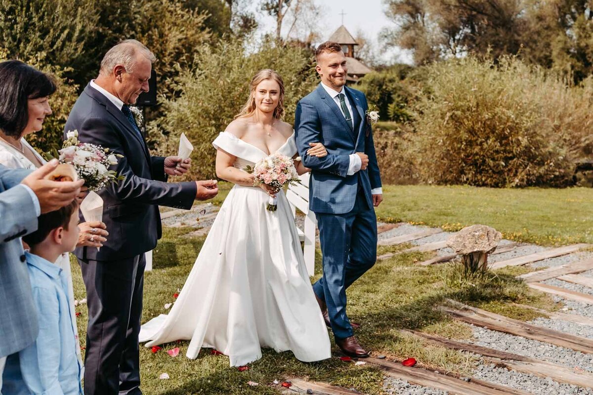 Svatebni_fotografka_Praha_Karolina_Ticha_Resort_Svet_Uzice-83