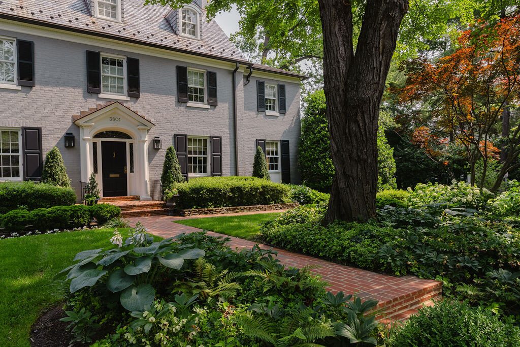 seasonal landscape maintenance dmv 11