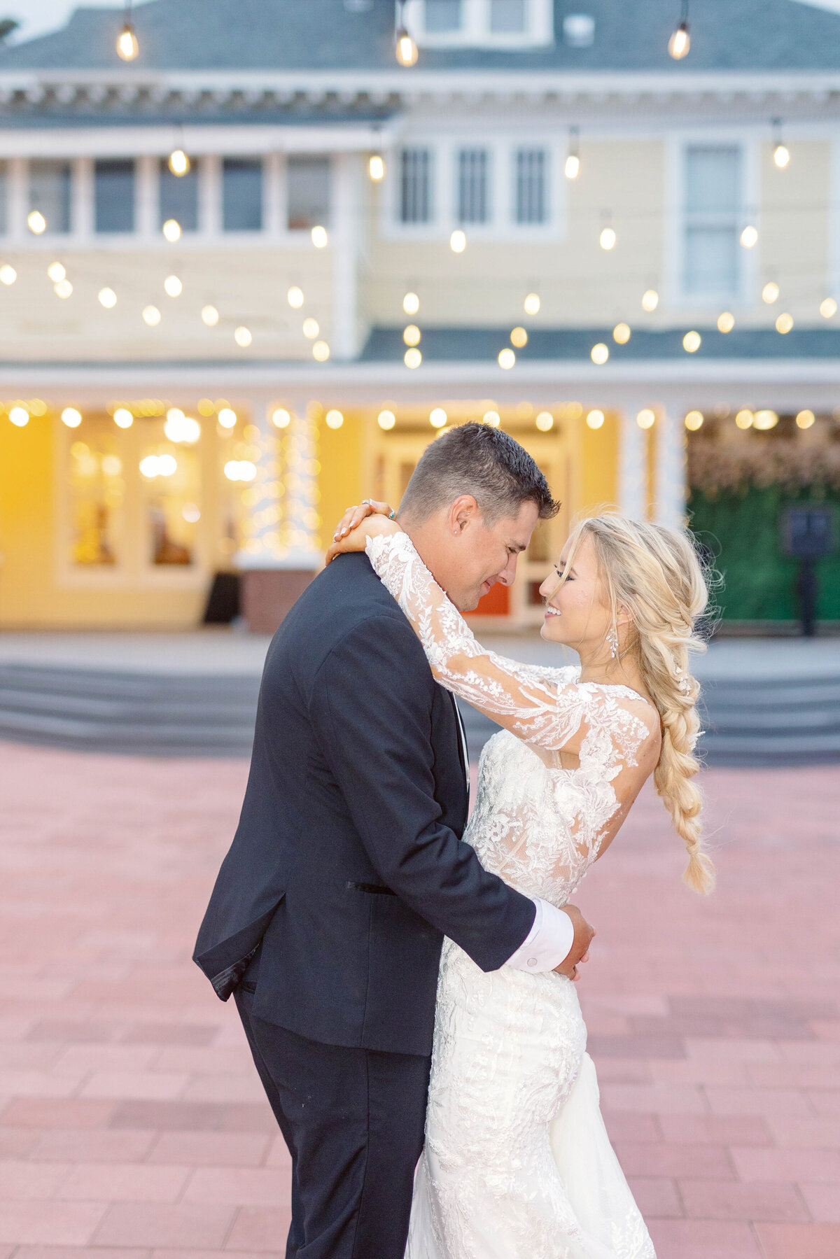 Justin & Cassidy - The Heitman House - Wedding Portraits - Fort Myers Wedding Photographer-901