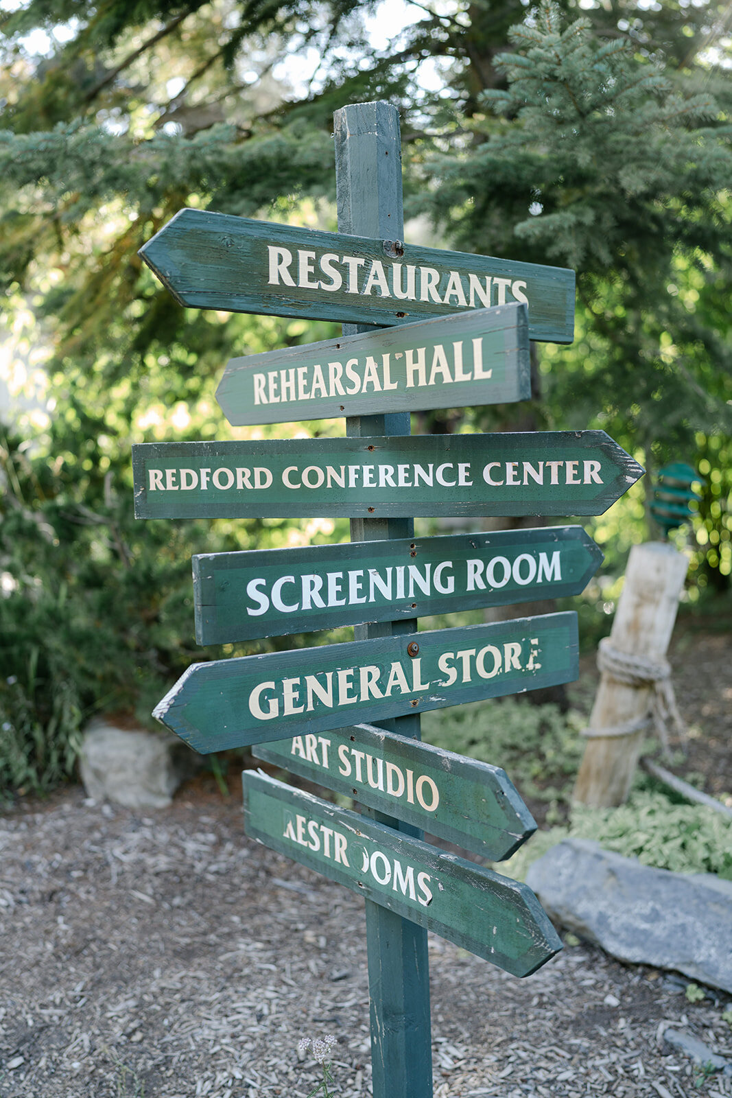 sundance-mountain-resort-fall-bridgerton-wedding-pepper-nix-2125-1390