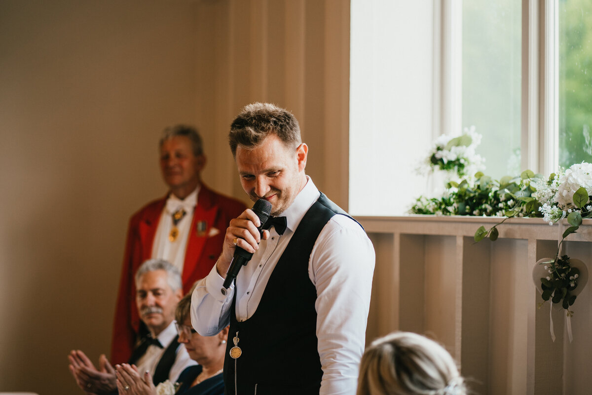 GraceDovePhotography_Emily&JamieWedding-36