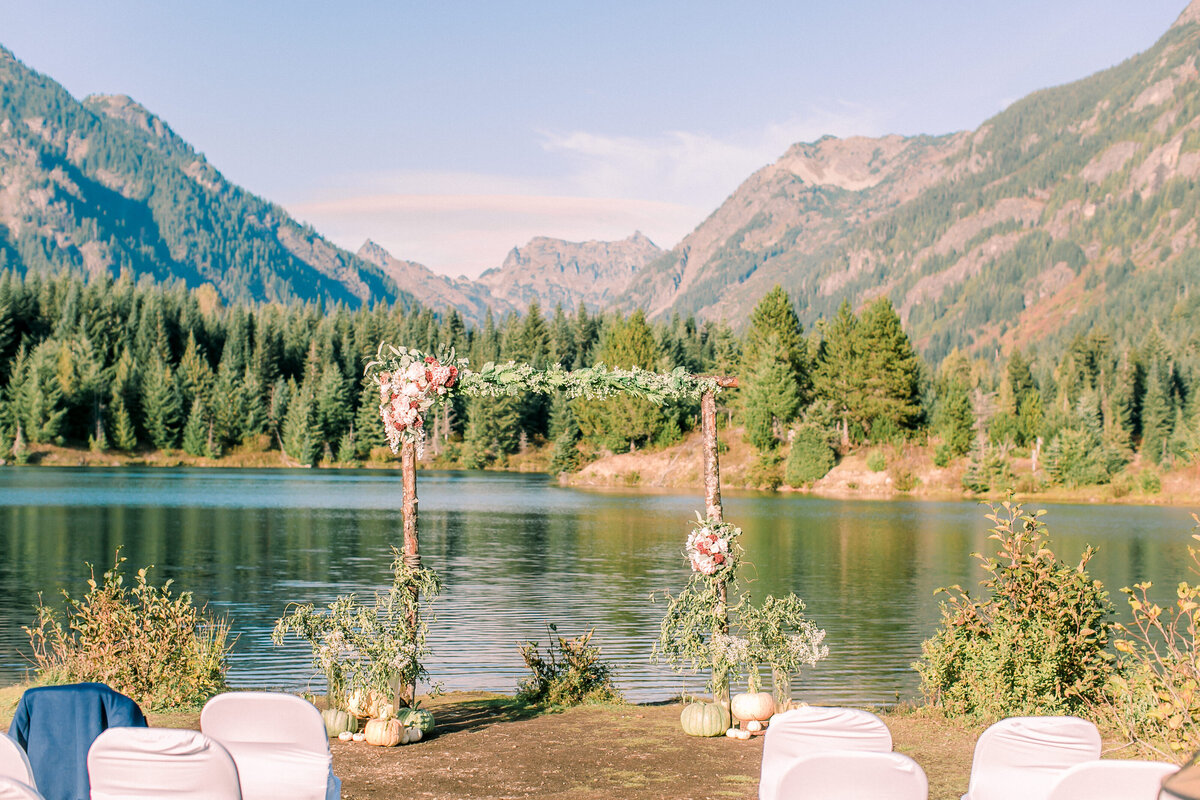 Gold Creek Pond Elopement, Seattle Wedding Photographer (42)