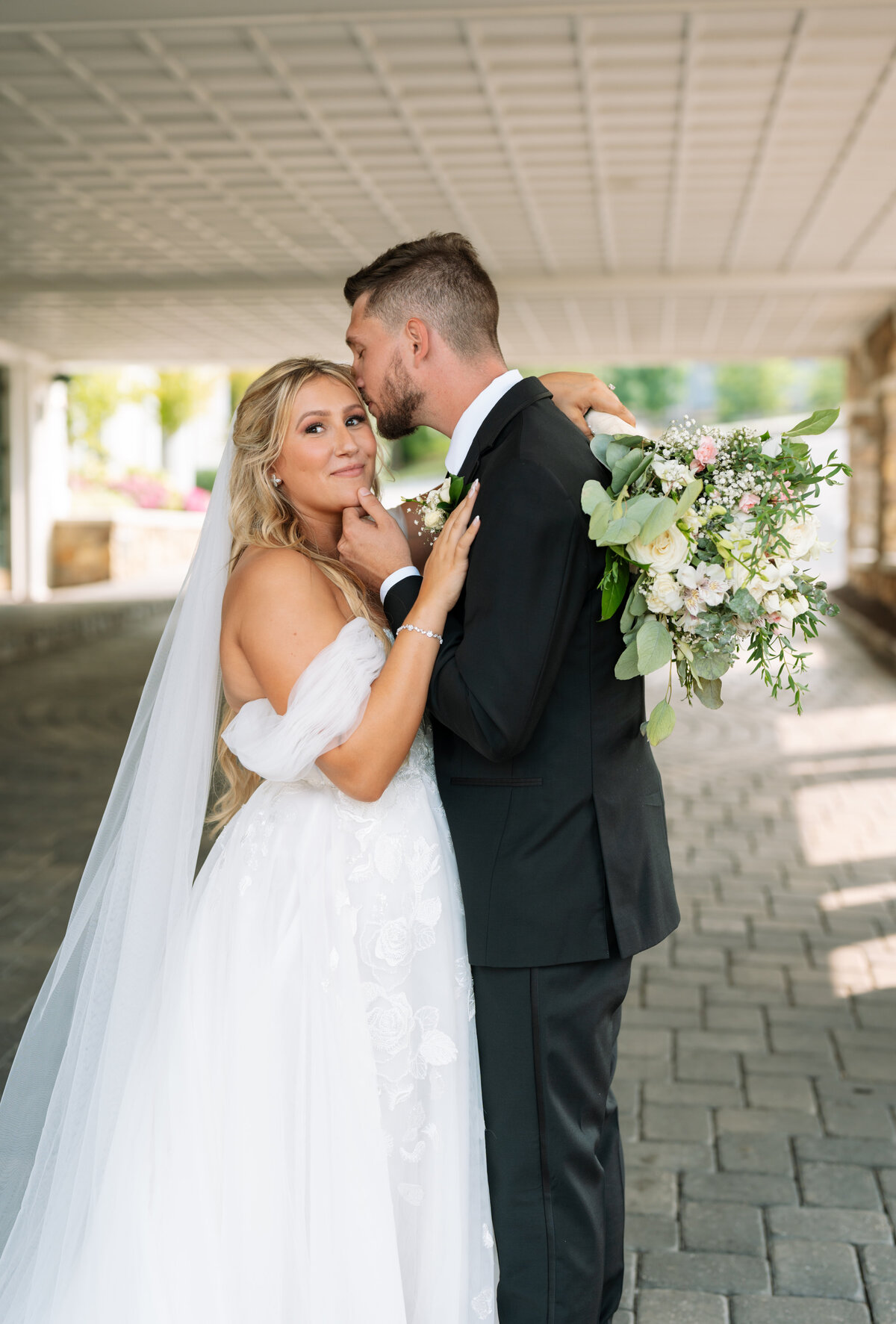 Kylie+TommyOldeMillInnWedding-228