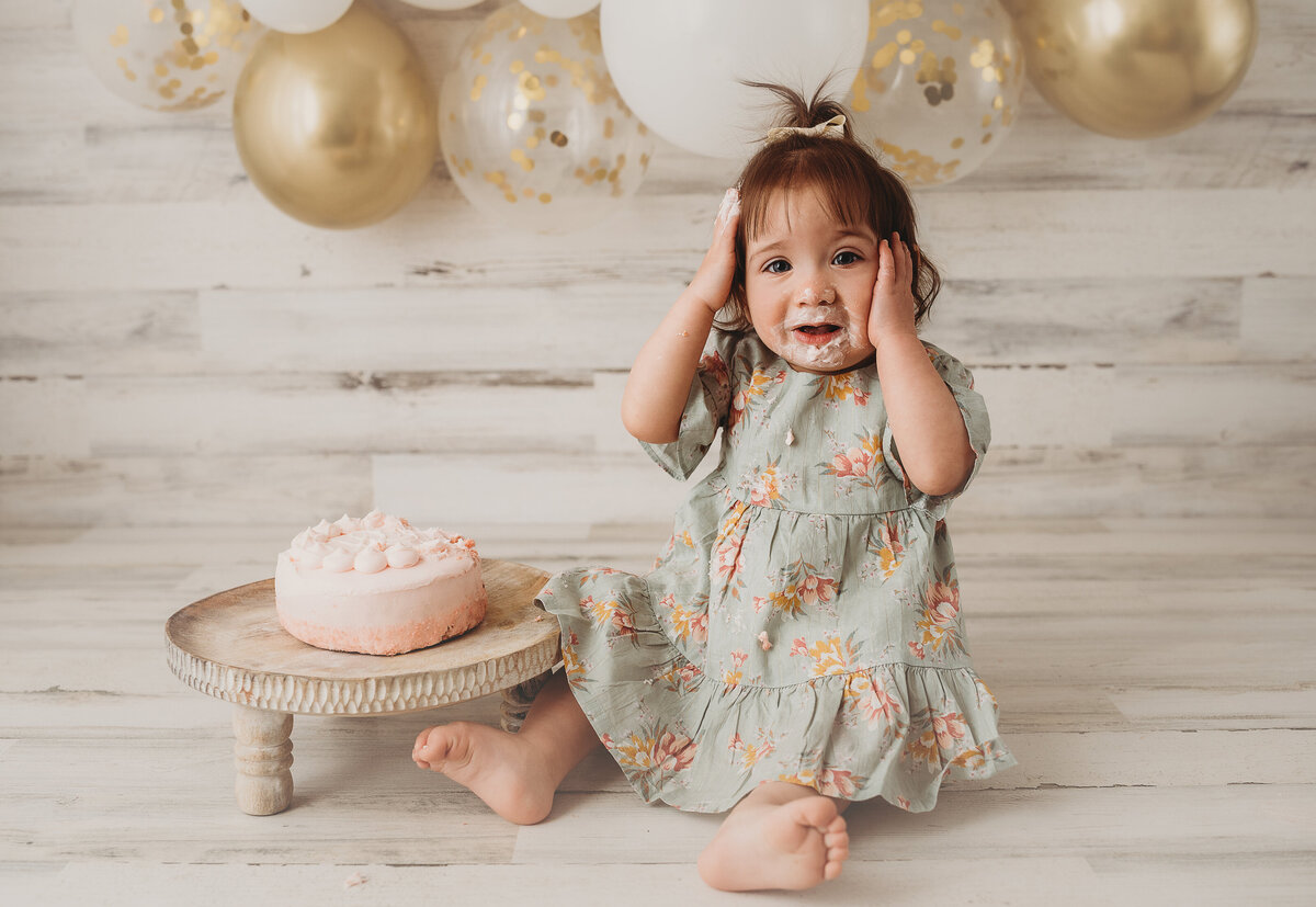 baby photographer in Indianapolis IN, baby milestone portraits, baby photography Indianapolis