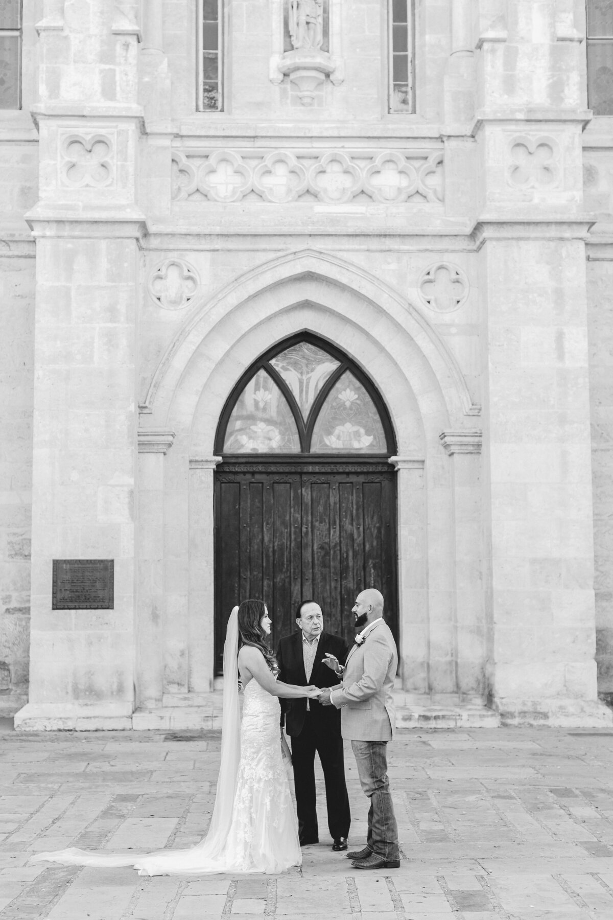 Raquel Davidwoitz - Downtown San Antonio Elopement-7-2