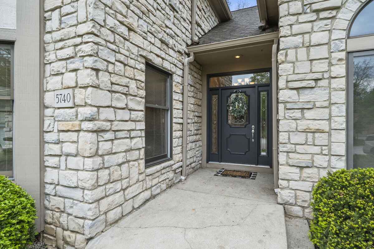 17-web-or-mls-A7405713