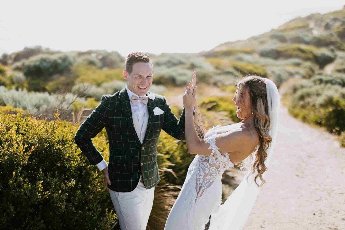couple_very_happy