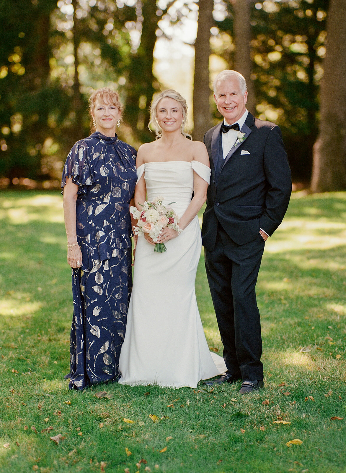 Wedding_Chanler Cliff Walk_Newport Mansions_RI__149731513_0015©HilaryBlock